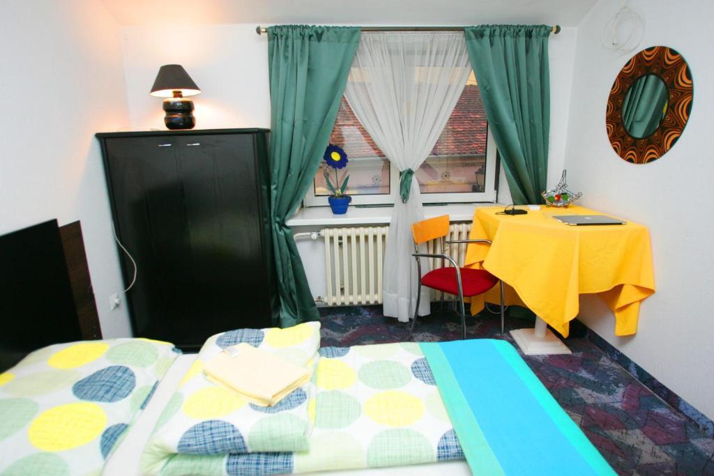 Hostel 021 Novi Sad Room photo